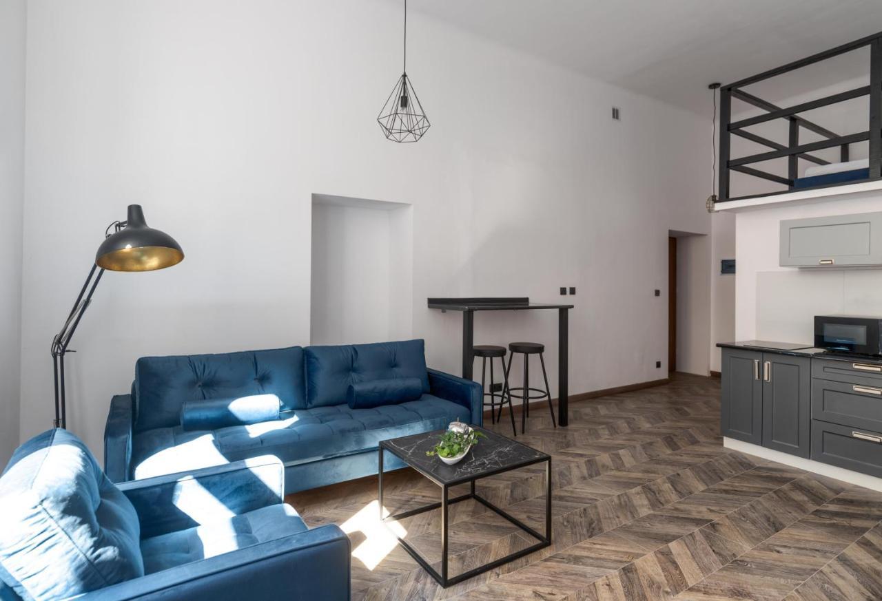 Apartament Aparts By Hostly Kraków Zewnętrze zdjęcie