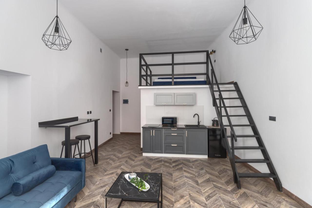 Apartament Aparts By Hostly Kraków Zewnętrze zdjęcie