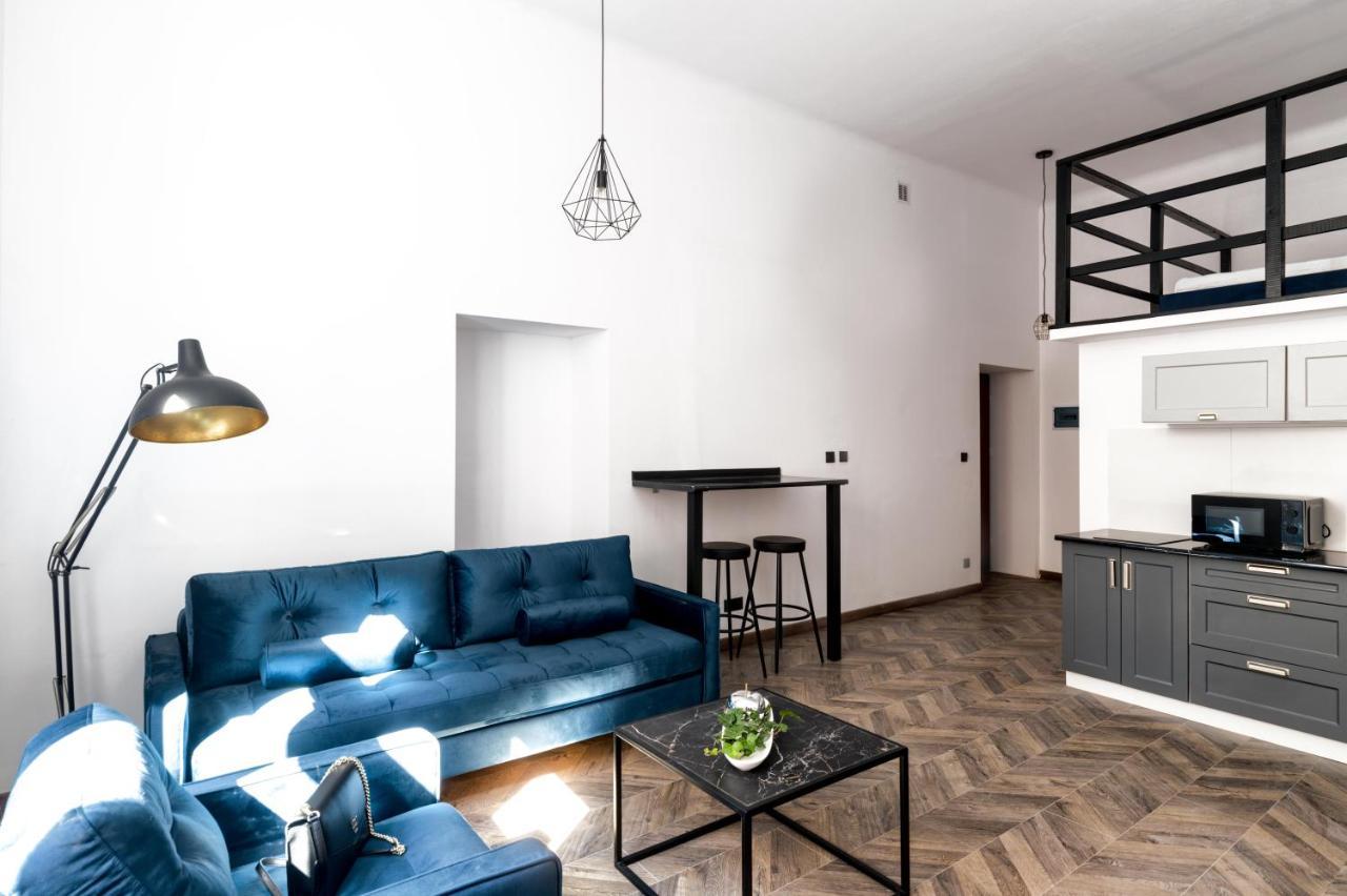 Apartament Aparts By Hostly Kraków Zewnętrze zdjęcie